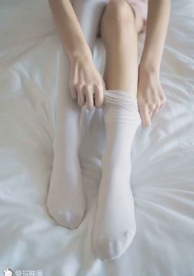久久狠狠第一麻豆婷婷天天_超清在线观看高清