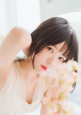 国产小宝寻花av社区_720电影完整版在线观看
