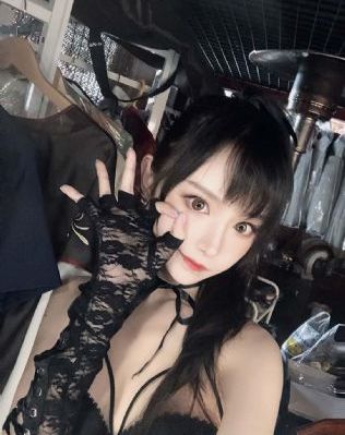 三级黄色大片久久久久_1080全集在线观看